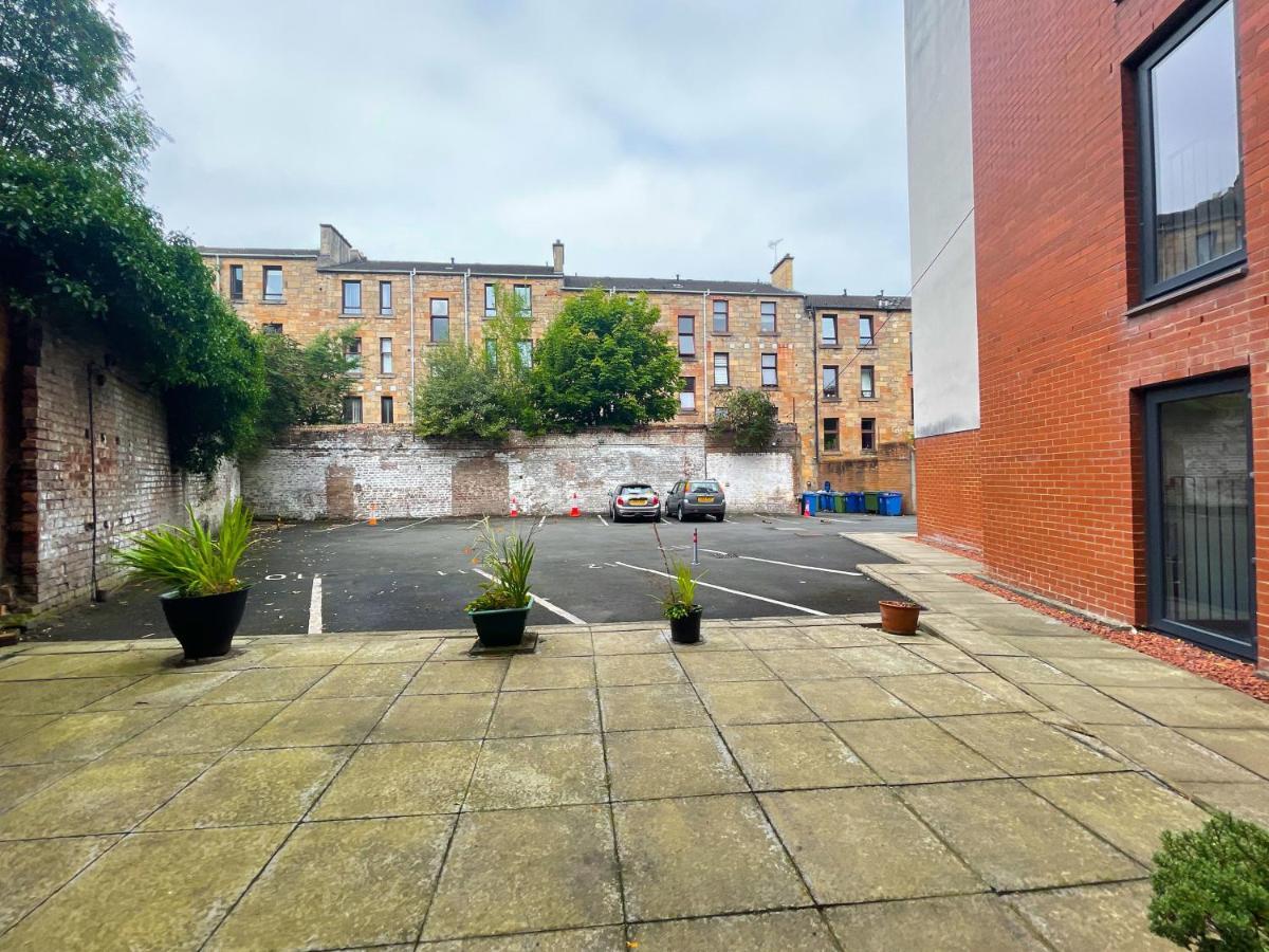 Kelvingrove 2 Bedroom Apartment - Private Parking Глазгоу Екстериор снимка