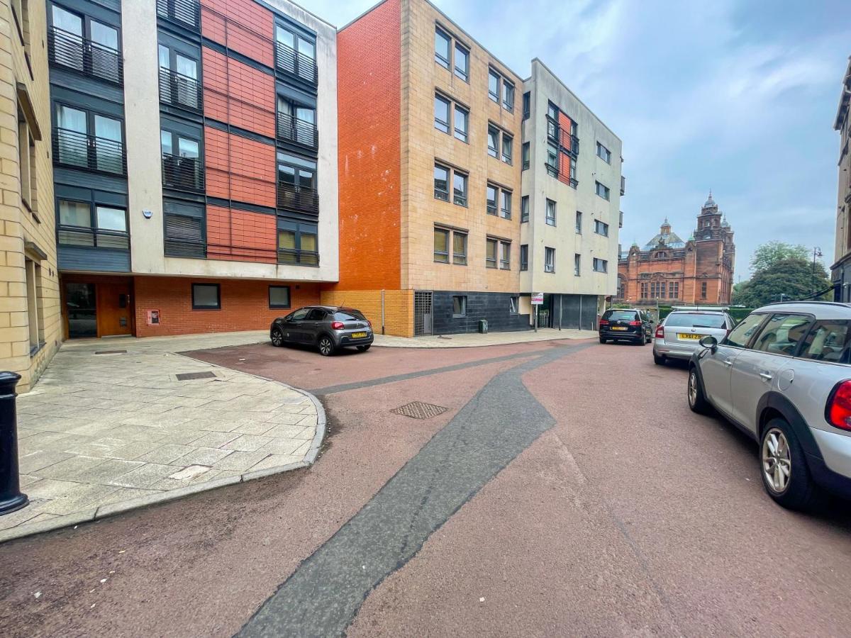 Kelvingrove 2 Bedroom Apartment - Private Parking Глазгоу Екстериор снимка